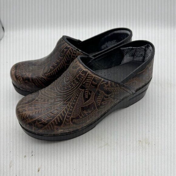Dansko Professional Brown Embossed Leather Tooled Slip On Clogs Size 38 (US 7.5) - Picture 5 of 5